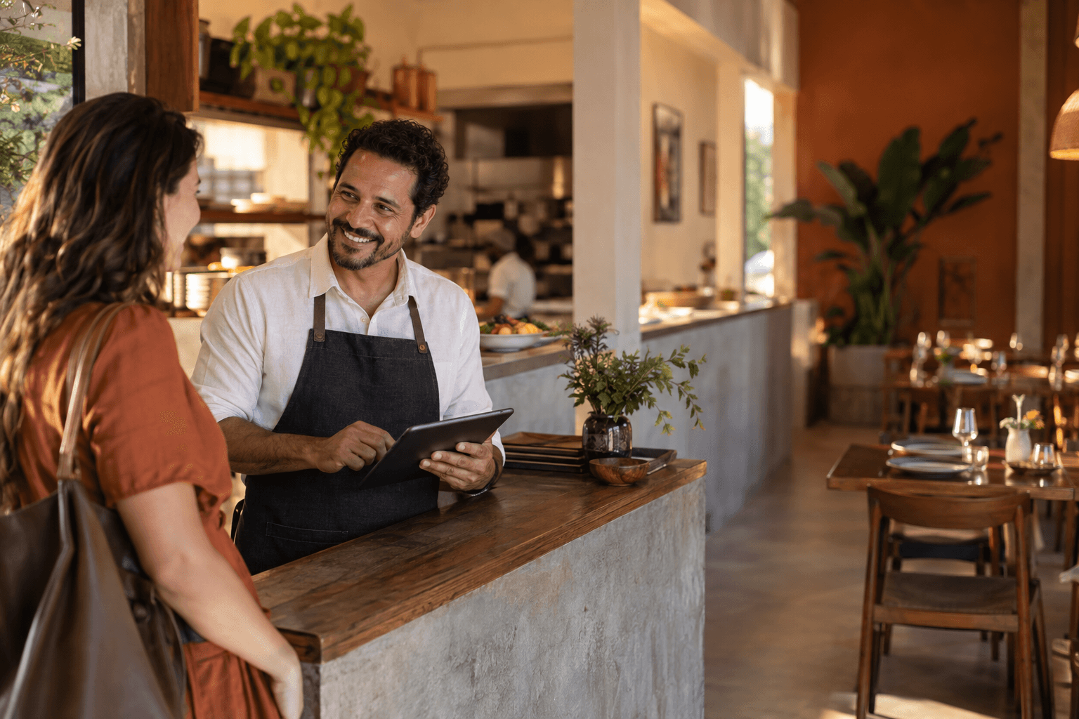 Atendimento próximo em restaurante